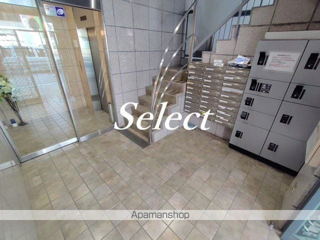 ペレネＡＩのエントランス