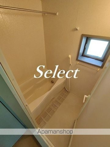 ペレネＡＩの内装