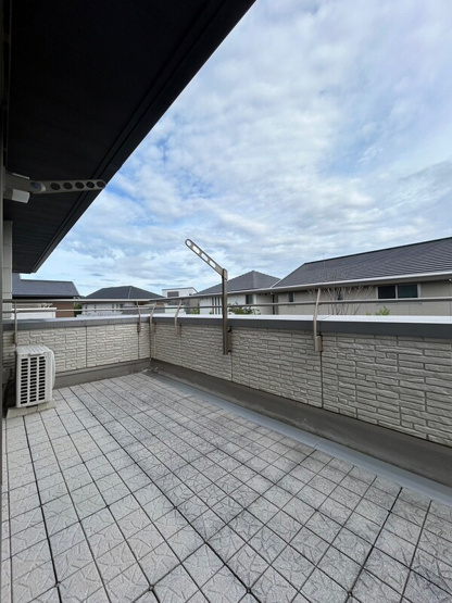 【バルコニー】 | ※別号室の写真になります。現況優先。
