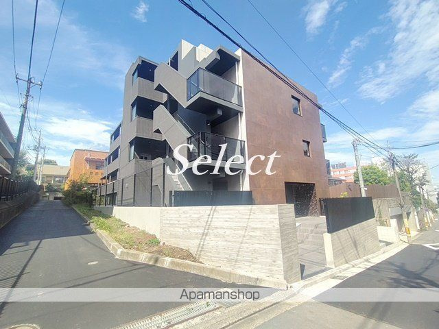 横浜市西区老松町の賃貸マンションの外観