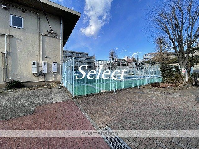 ペガサスマンション白楽の周辺|六角橋公園プール 公園 260m 