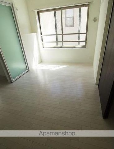 横浜市神奈川区松本町４丁目の賃貸マンションの内装