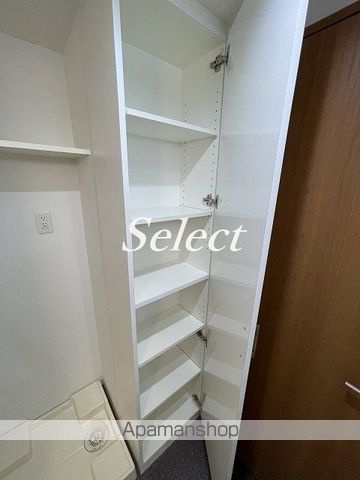 横浜市神奈川区松本町３丁目の賃貸マンションの内装