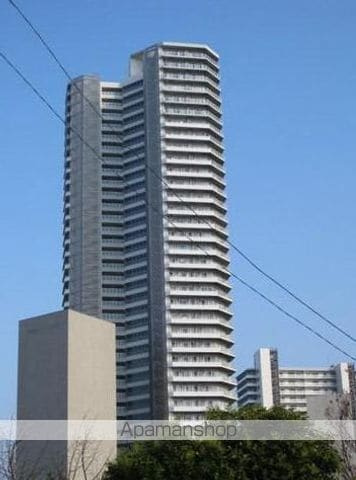 コットンハーバーマリナゲートタワーの外観