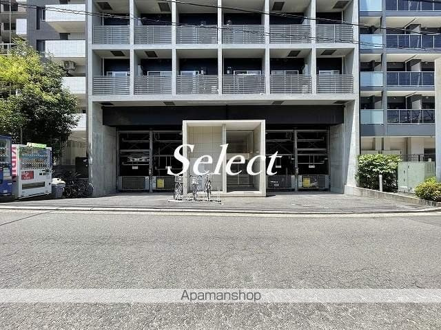 横浜市神奈川区東神奈川２丁目の賃貸マンションの外観