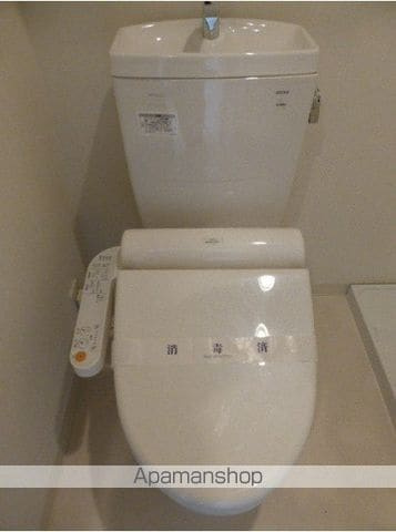 横浜市神奈川区東神奈川２丁目の賃貸マンションの内装