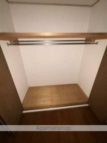 藤ビルの内装