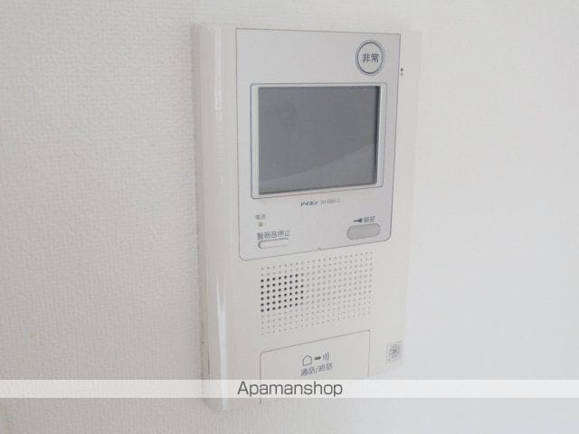 横浜市神奈川区西神奈川１丁目の賃貸マンションの内装