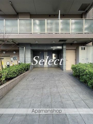 ドゥーエ横濱台町の外観