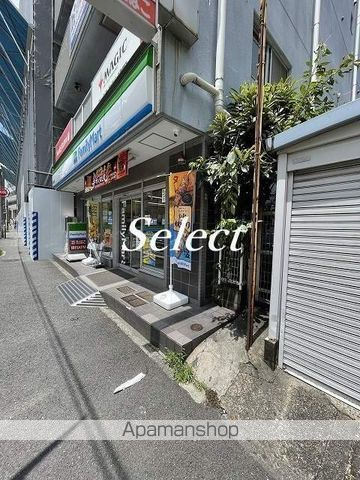 ドゥーエ横濱台町の周辺|ファミリーマート鶴屋町店 コンビニ 166m 