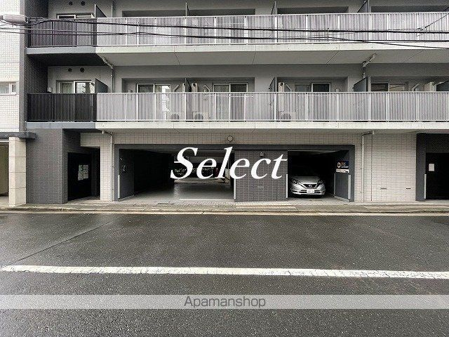 パークアクシス横浜反町公園の外観