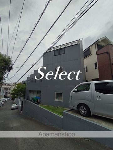 ガーデンヒルズの外観