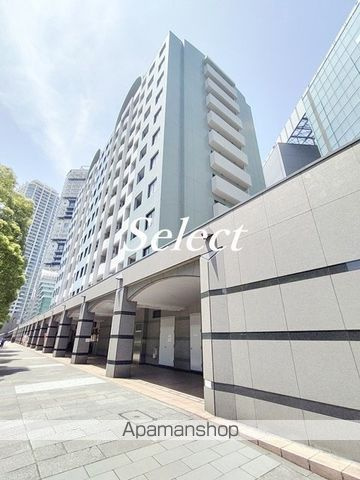 レイナの外観
