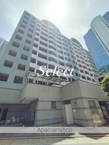 レイナの外観