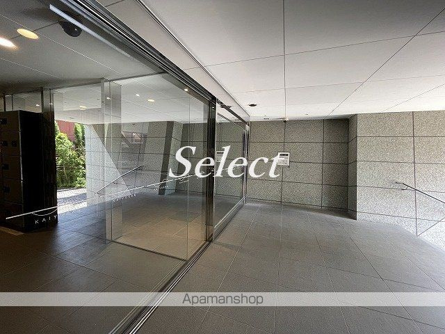 開洋館のエントランス