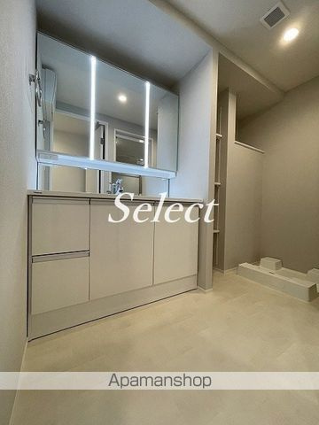 横浜市神奈川区金港町の賃貸マンションの内装