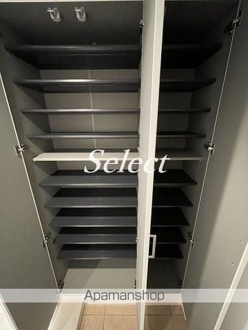 横浜市神奈川区金港町の賃貸マンションの内装