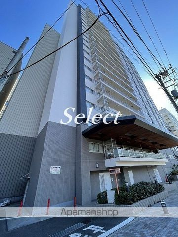 横浜市神奈川区金港町の賃貸マンションの外観