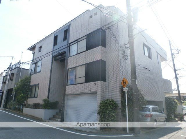 パティオフラットヨコハマの外観