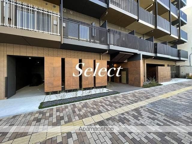 スパシエ東神奈川のエントランス