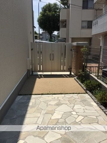レオネクストモリシゲのエントランス