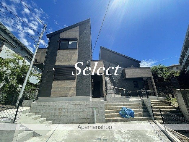 横浜市港南区笹下３丁目のアパート