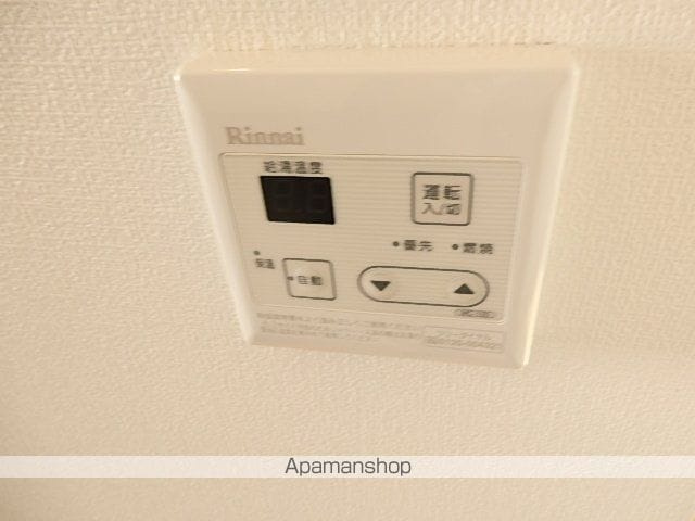 カリヨン港南の内装