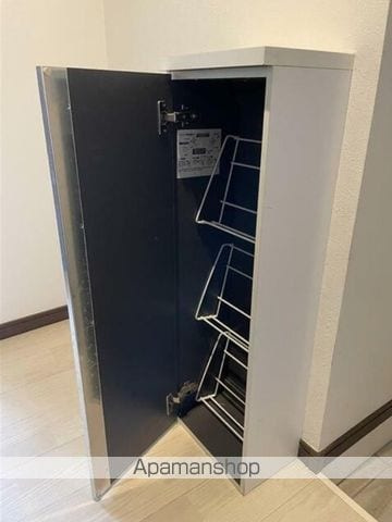 横浜市港南区上大岡東２丁目のアパートの内装