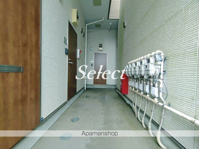 ヒルズ上大岡のロビー