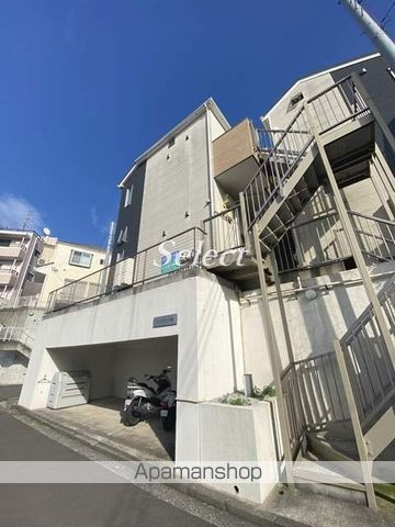 ヒルズ上大岡の外観