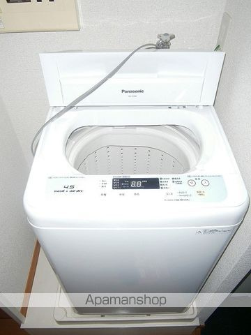 レオパレスグランメールの内装