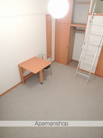 レオパレスグランメールの内装