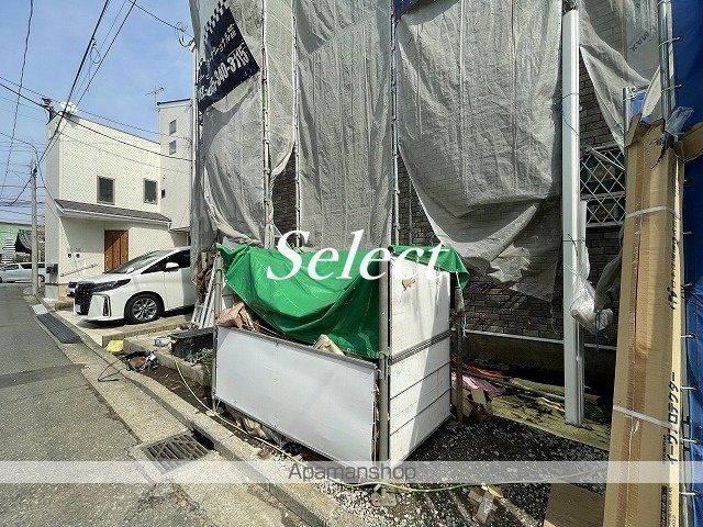 横浜市金沢区洲崎町のアパートのロビー