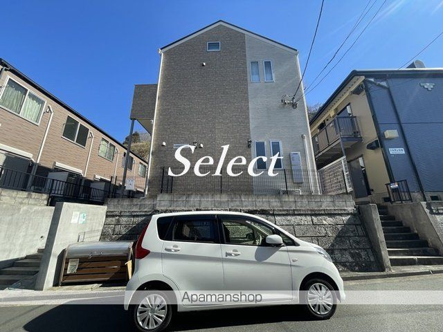 横浜市磯子区杉田３丁目のアパートの外観