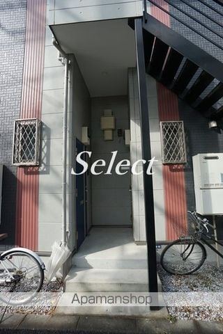 ＰＲＥＭＩＵＭ　ＲＥＳＩＤＥＮＣＥ　ＩＳＯＧＯのエントランス