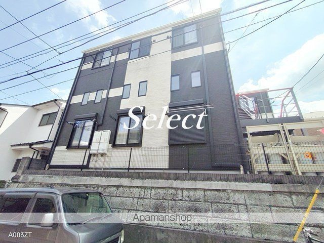 プラシード横浜国大前の外観