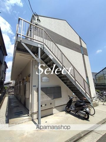 横浜市保土ケ谷区釜台町のアパートの外観