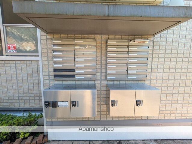 サニーフラット三ツ沢の内装
