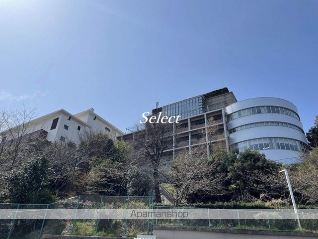 レオパレスプレミール三春台の周辺|関東学院高等学校 高校・高専 243m 