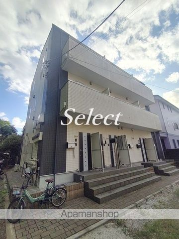 横浜市南区蒔田町のアパートの外観