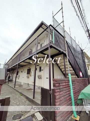 横浜市南区永田南２丁目のアパートの外観