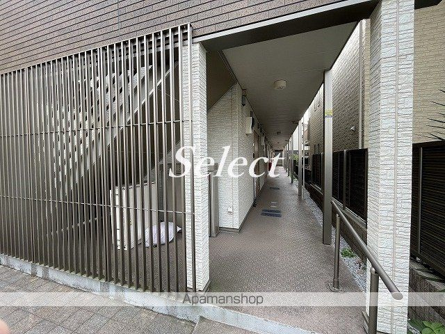 クレイノラルゴのエントランス