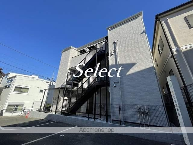 横浜市南区大岡１丁目のアパートの外観