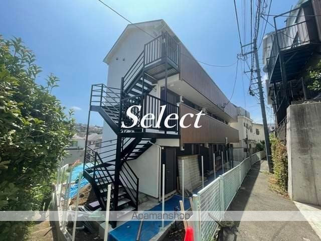グラン山手の外観