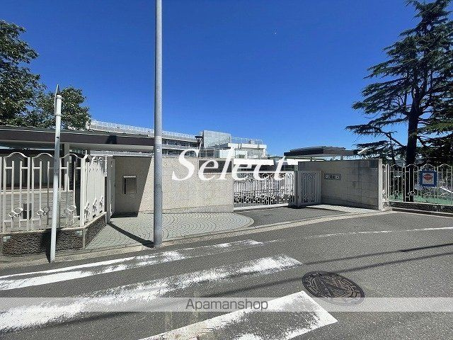 グラン山手の周辺|横浜学院 高校・高専 820m 