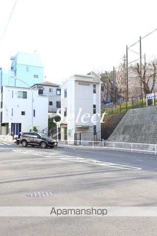 横浜市中区矢口台のアパートの周辺|山手警察署 山手駅前交番 警察署・交番 672m 