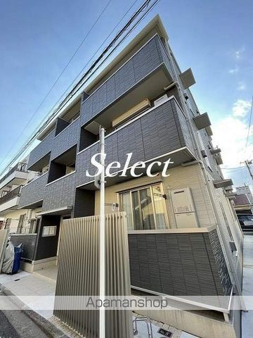 シャルール　本牧の外観