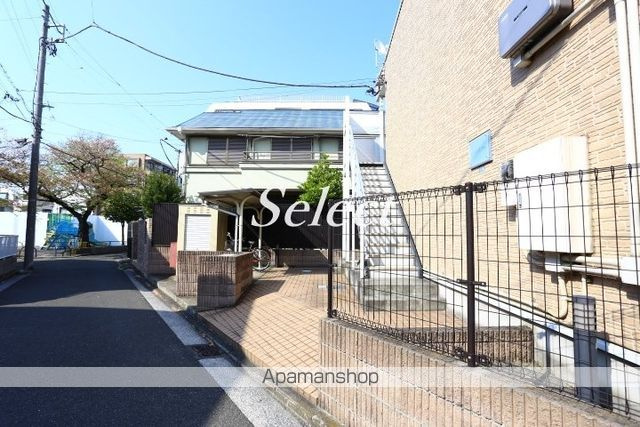 レオパレスイノウエの外観