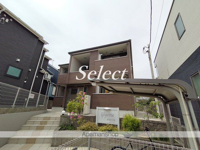 横浜市中区本郷町３丁目のアパートの外観
