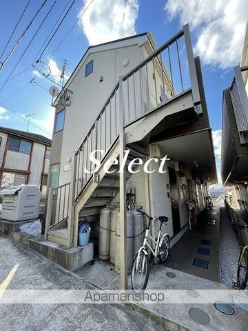 ヒルズ山手Ａ棟の外観